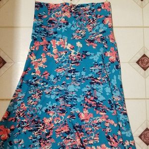 NWTS Lularoe Maxi sz x small